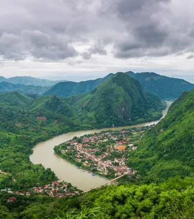 Pha Deng Viewpoint, Nong Khiaw