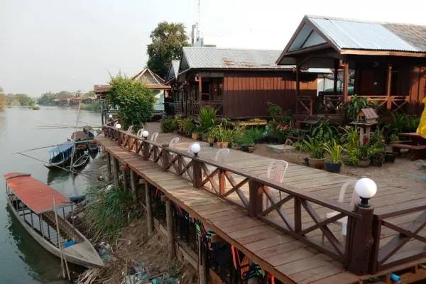 Paradise riverview resort