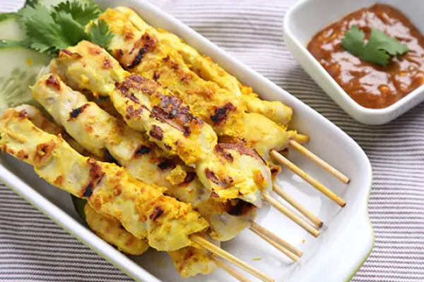 ລ່ອງເຮືອໄປນ້ຳຕົກຕາດກວາງຊີ ພ້ອມກັບຮັບປະທານເຂົ້າທ່ຽງກັບ ເຮືອ Khopfa