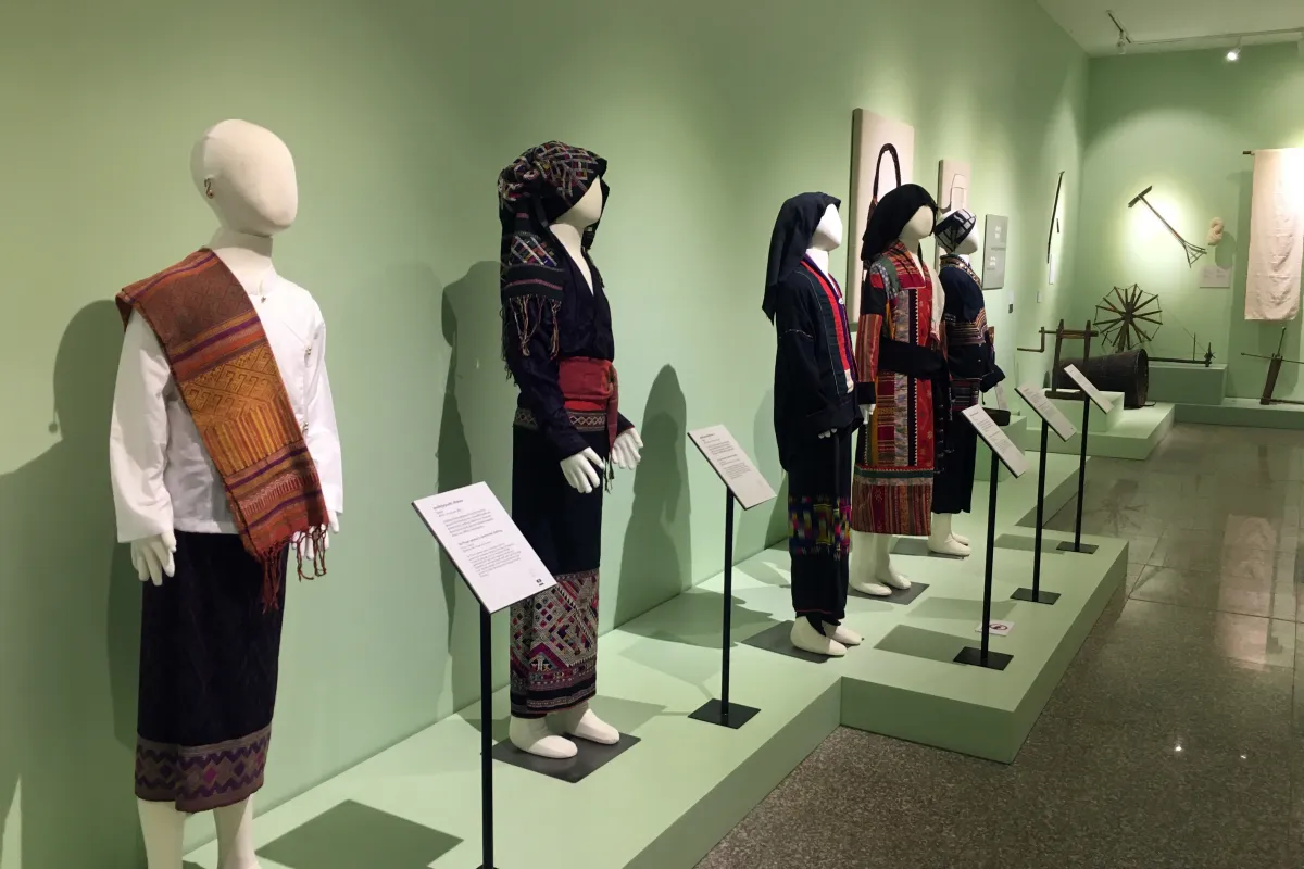 川圹川圹省立博物馆