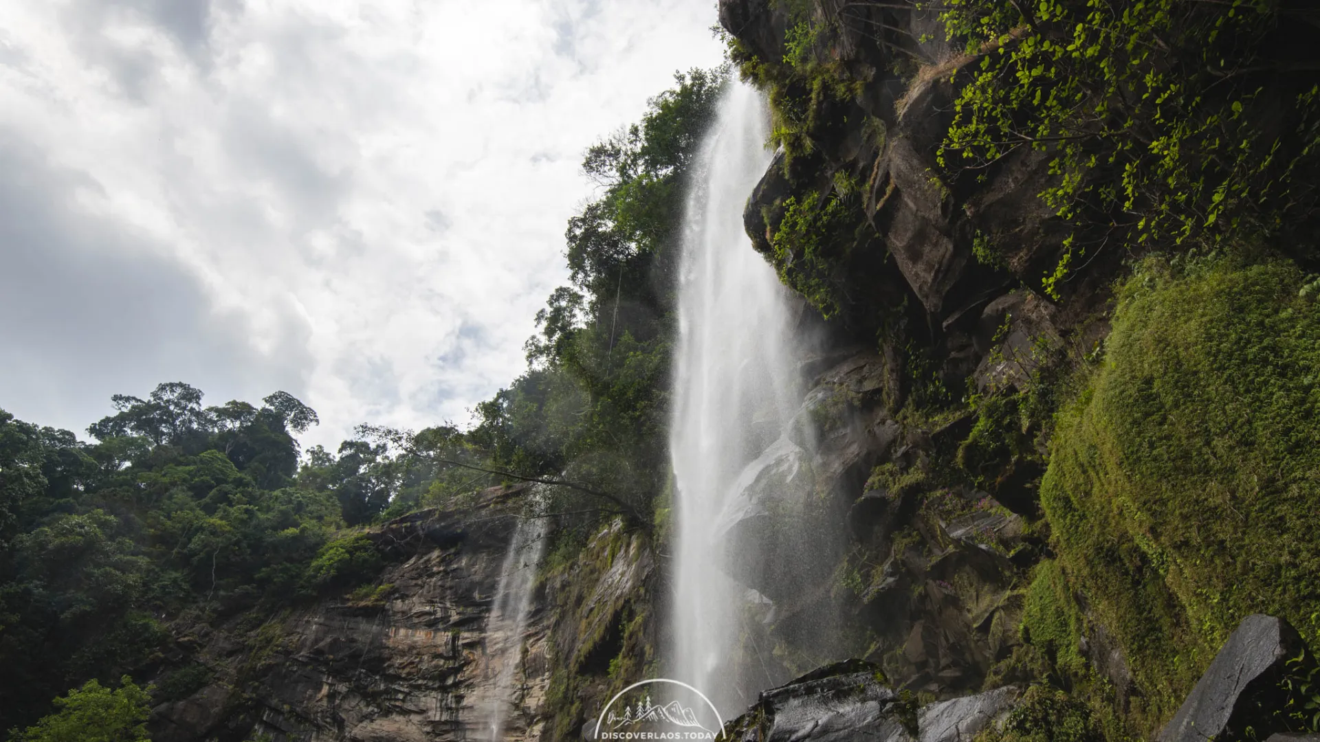 萨南（SA NAM）瀑布