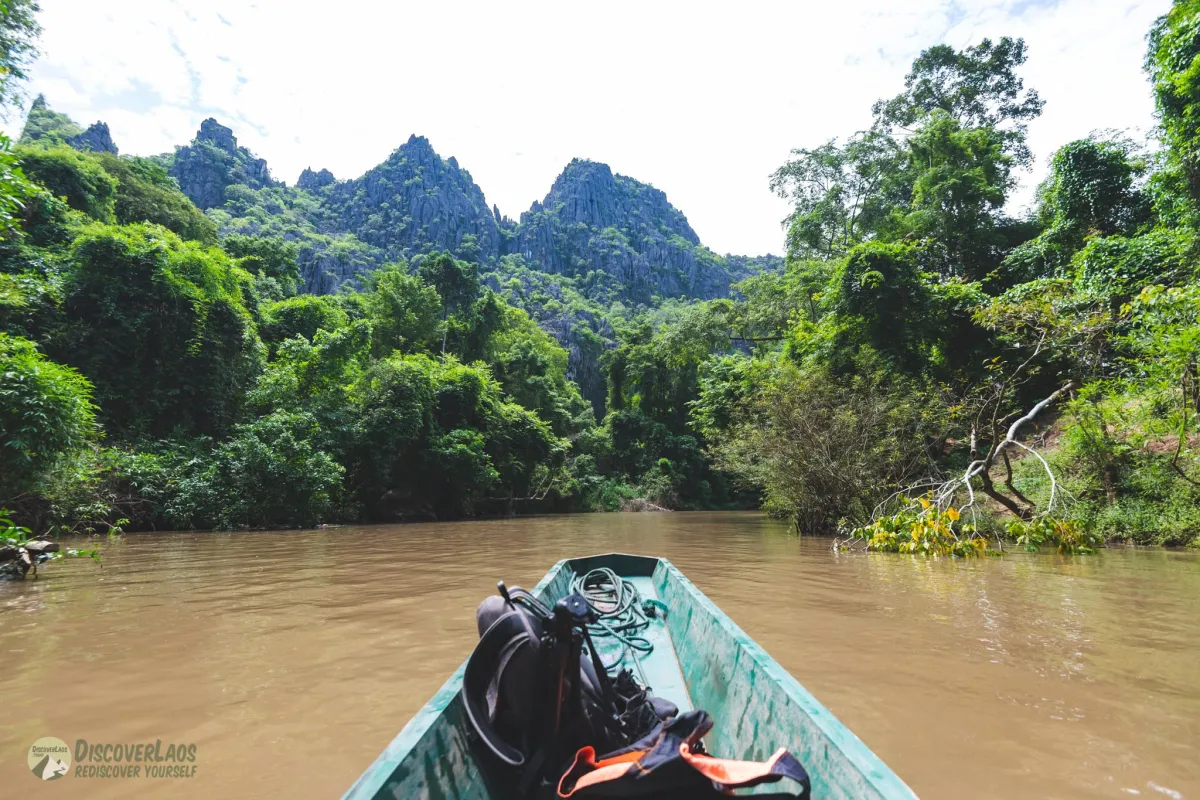 孔洛（KONGLOR）洞穴