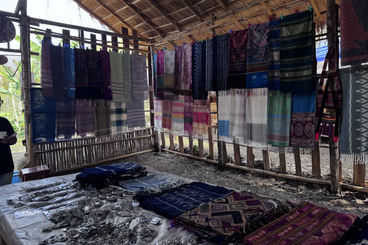 Khmu Exhibition Hall – A Cultural Stop on the Way to Kuang Si Waterfall