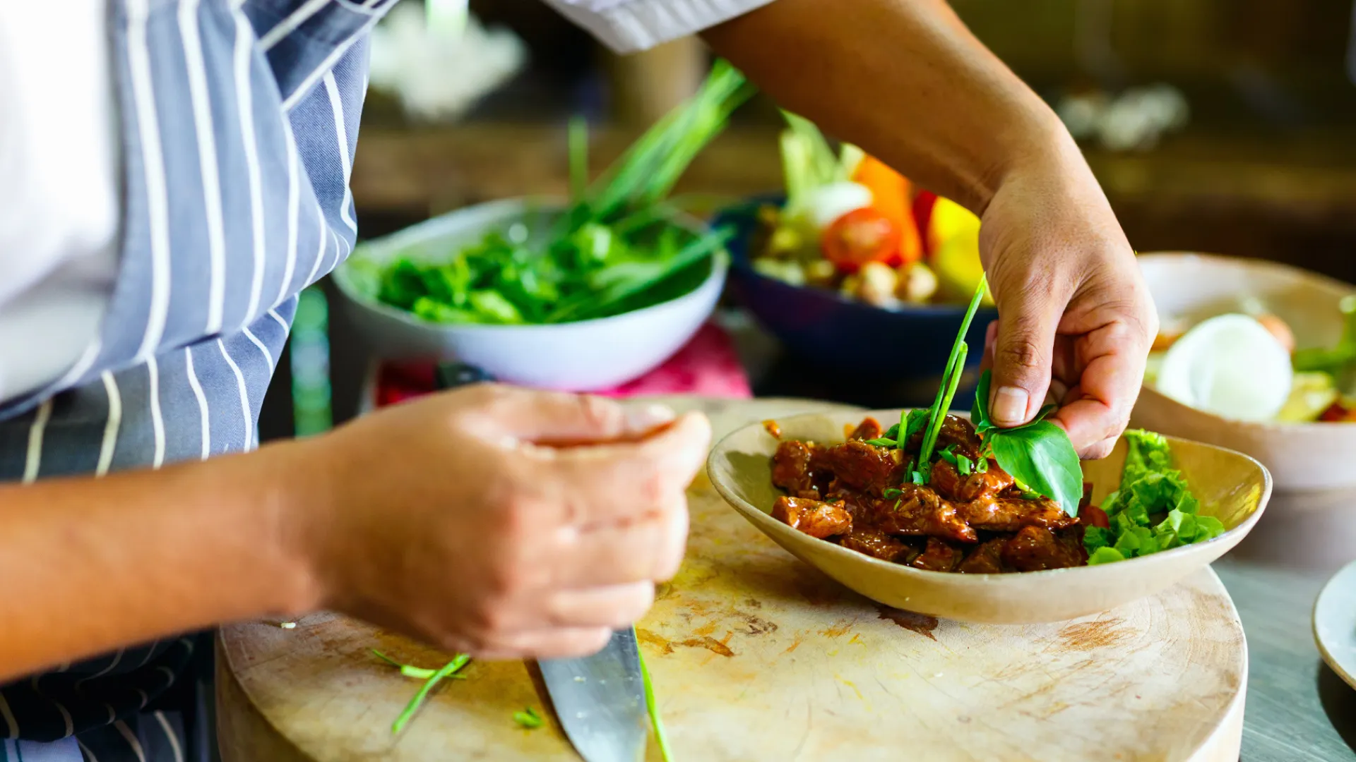 เข้าร่วมคลาสทำอาหารลาว