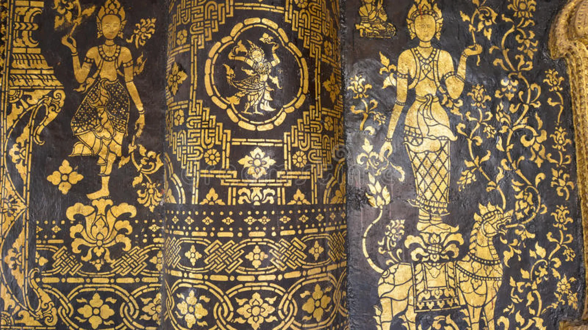 Photo By: Dreamstime.com