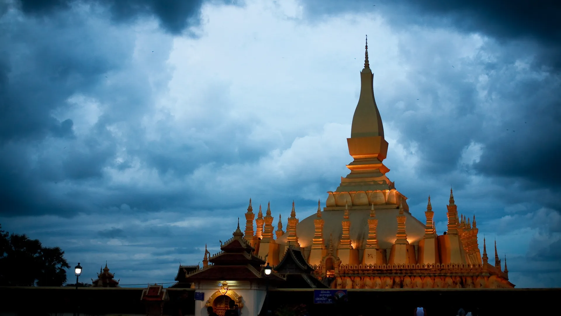 Pha That Luang, Vientiane