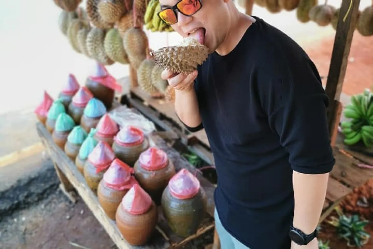 Enjoy Durian at Paksong