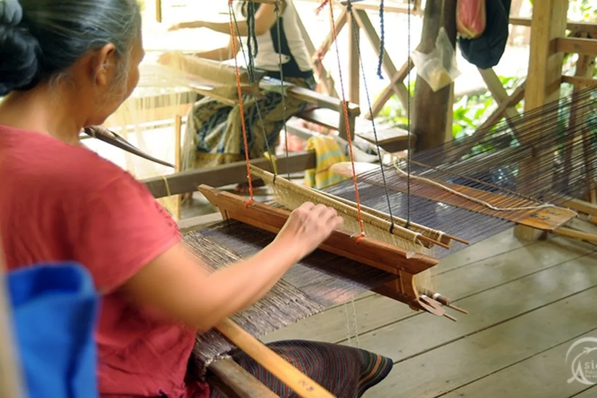 Photo By: Asia Paradise Travel