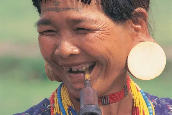 ทัวร์ไฮไลท์ของโบลาเวน & ประสบการณ์การเข้าพักแบบโฮมสเตย์