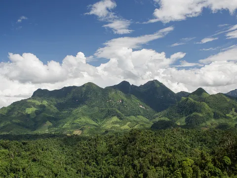 5-Day Nong Khiaw Adventure: Biking, 100 Waterfalls Trek & Kayaking