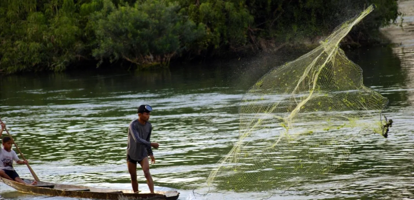 2 Day Fish Like a Local & Picnic on the Nam Ou River & Overnight Camping