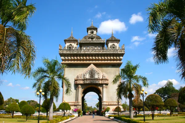 ทัวร์เที่ยวในเวียงจันทน์เต็มวัน